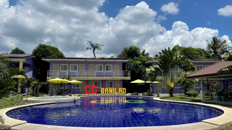 フィリピン留学 Cebu21 - CG Banilad-Swimming pool-9